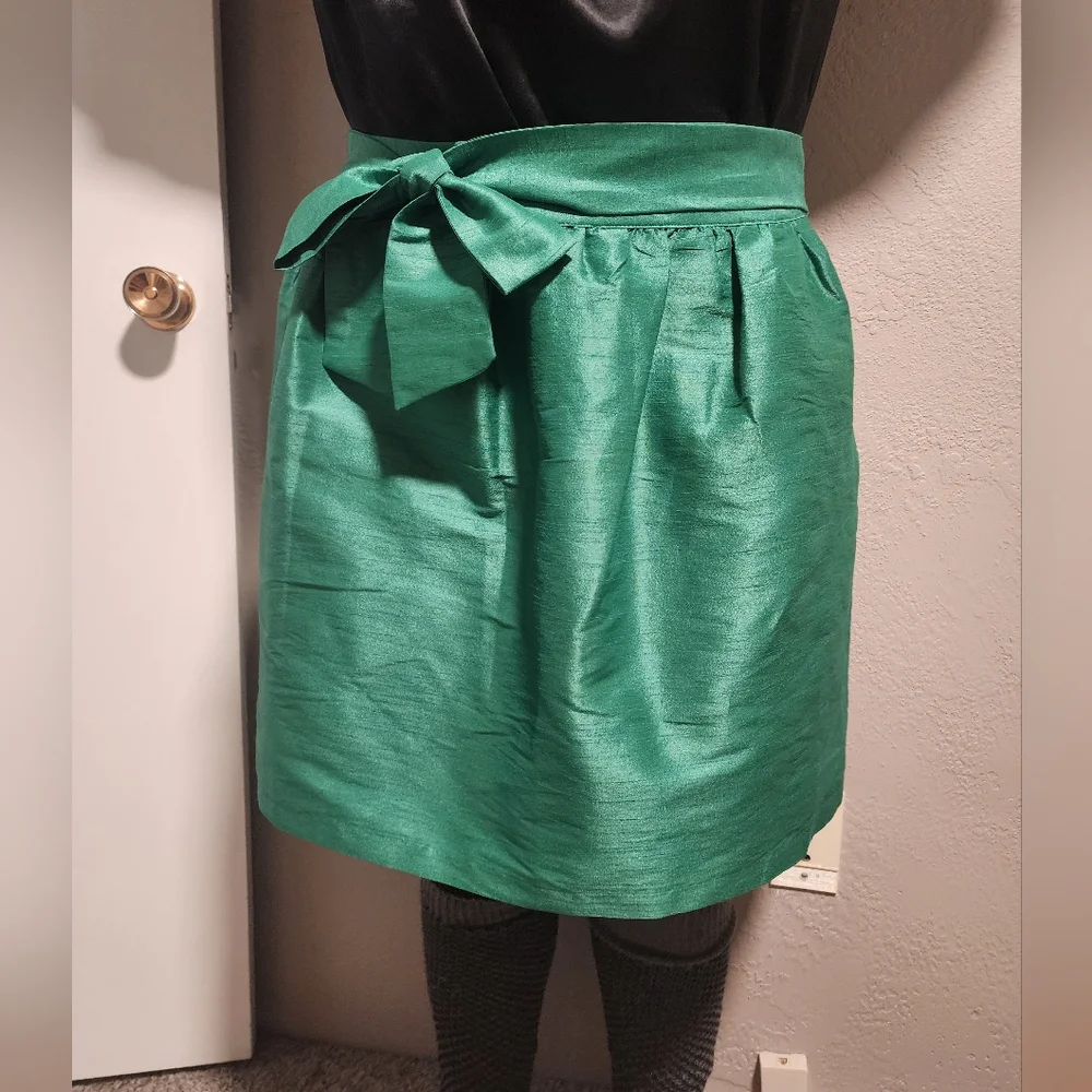 Crown & Ivy green taffeta skirt - Picture 2 of 13